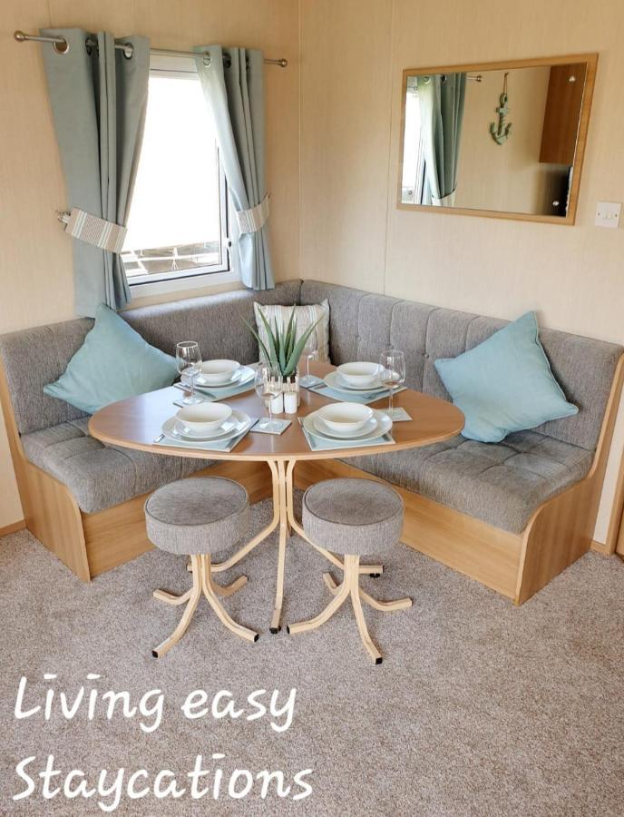 Living Easy Staycations At Tattershall Lakes Εξωτερικό φωτογραφία